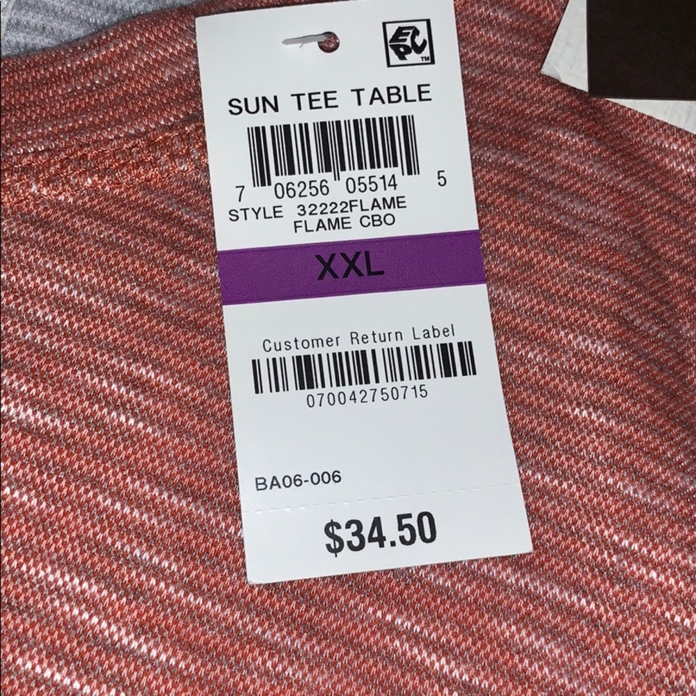 Men’s tee - Picture 5 of 5